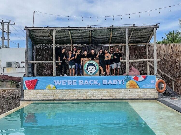 Mad Monkey Gili Trawangan Hostel