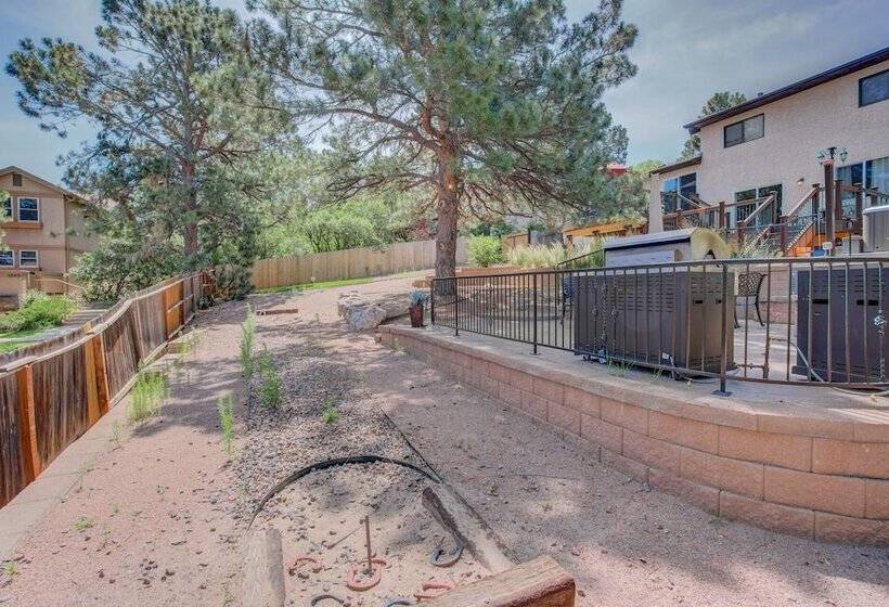 4br Entertainer Af Academy Hot Tub, Firepit!