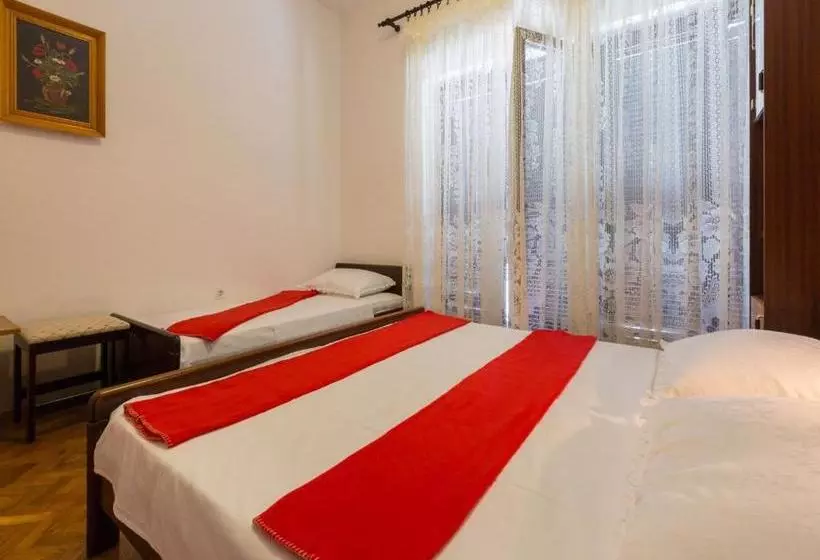 Apartments Ankica