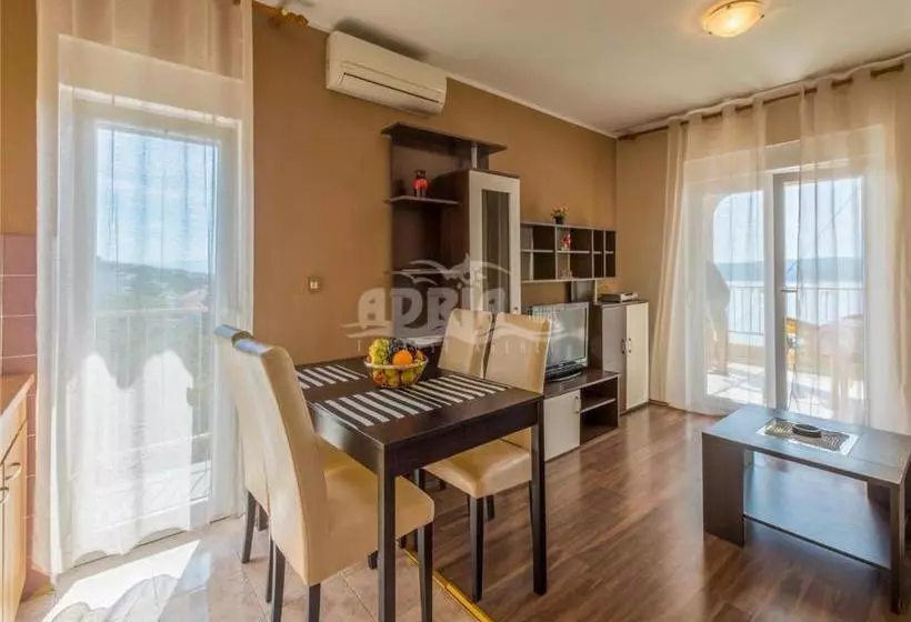 Apartments San Dramalj   Crikvenica