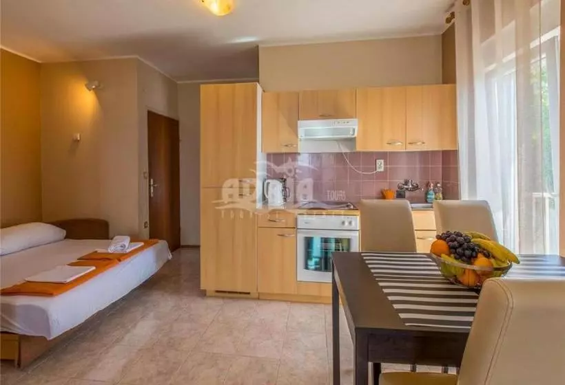 Apartments San Dramalj   Crikvenica