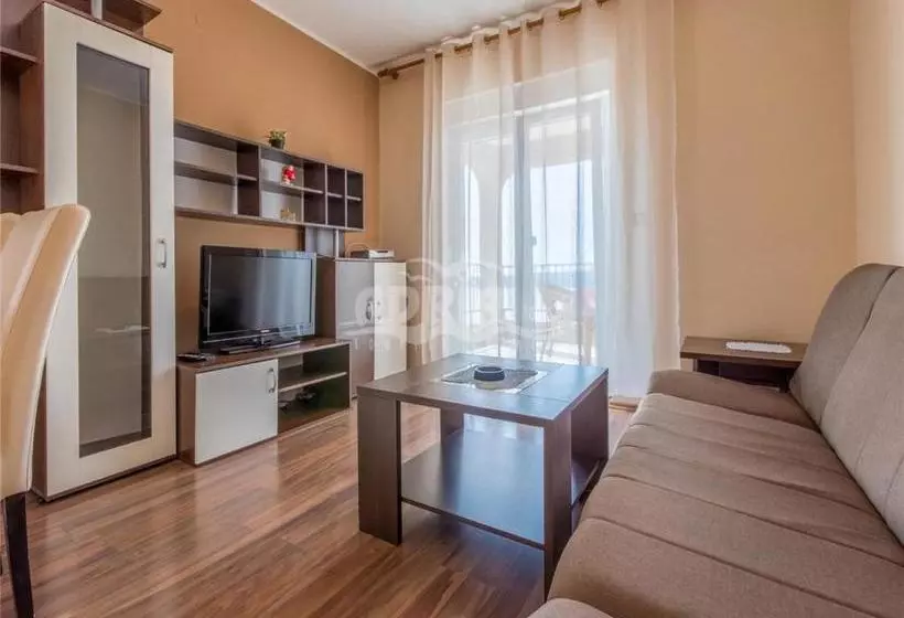 Apartments San Dramalj   Crikvenica