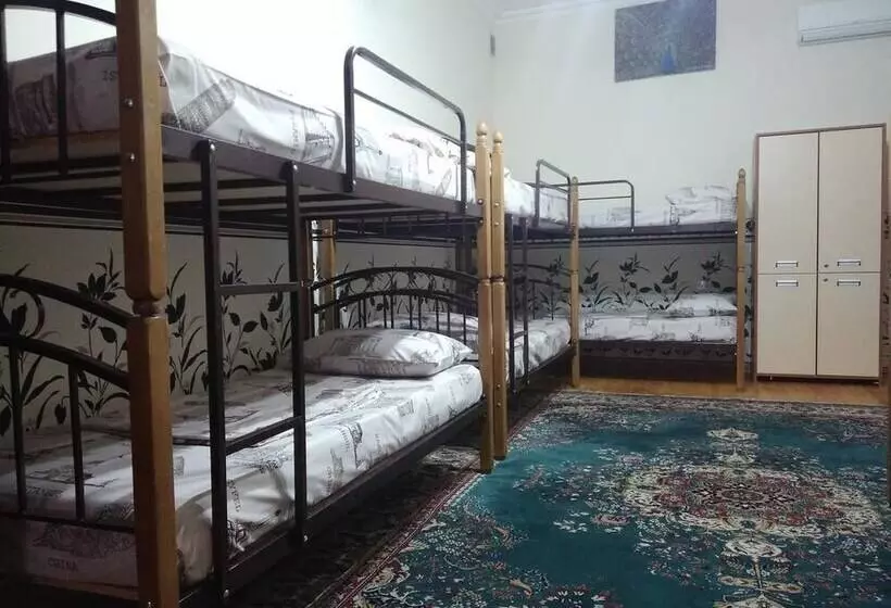 Baku Central City   Hostel