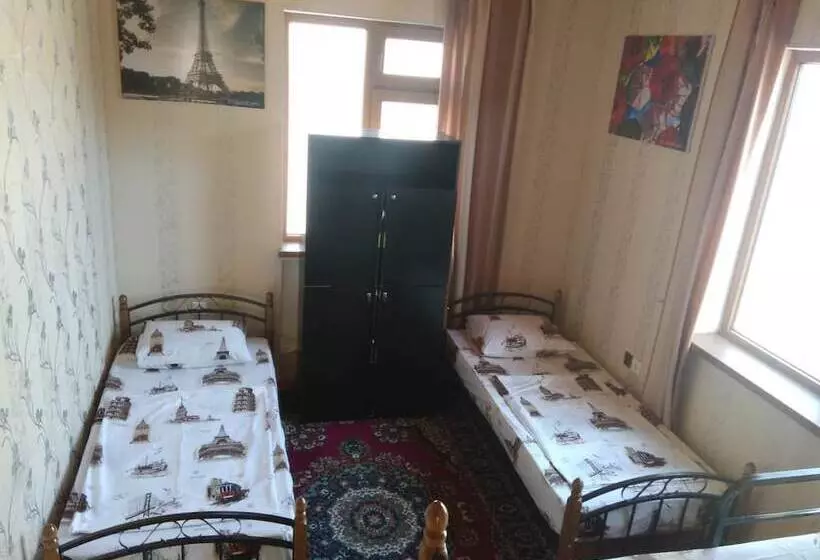 Baku Central City   Hostel