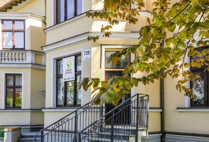 Dream Hostel