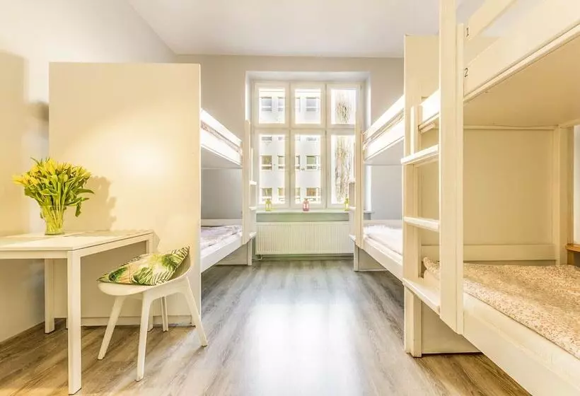 Dream Hostel