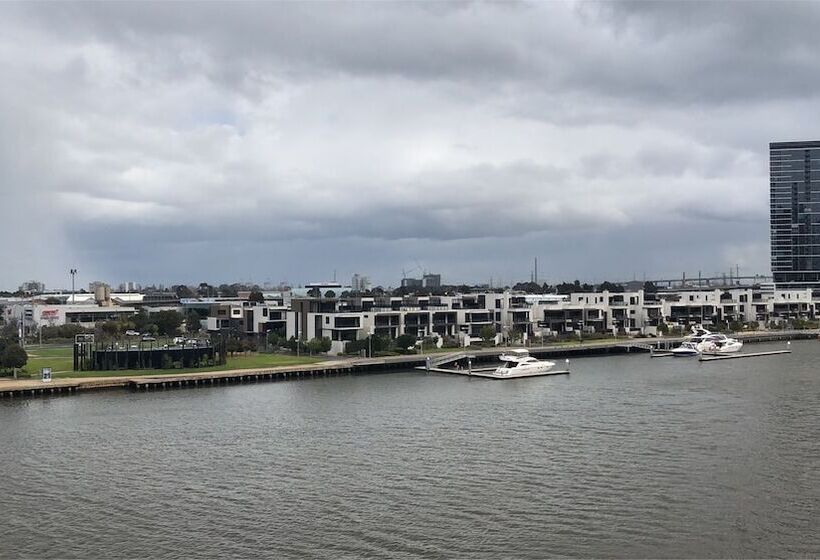 E Waterside S Collection