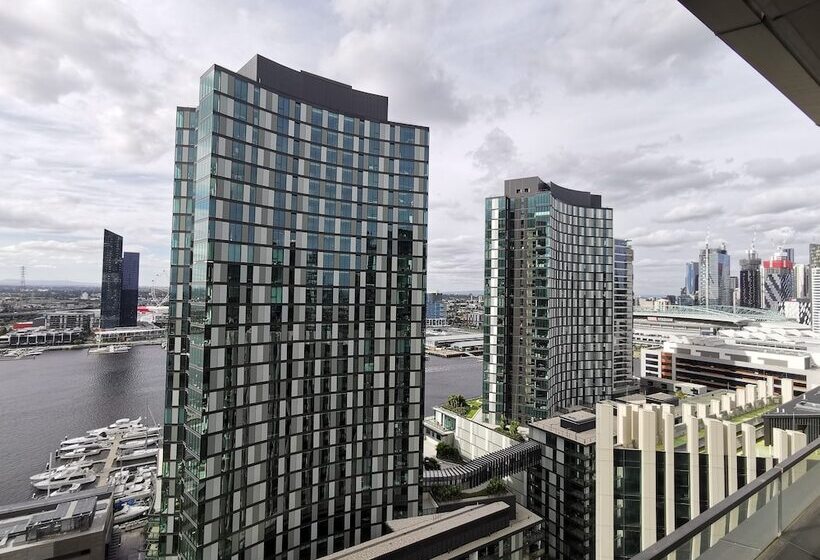 E Waterside S Collection