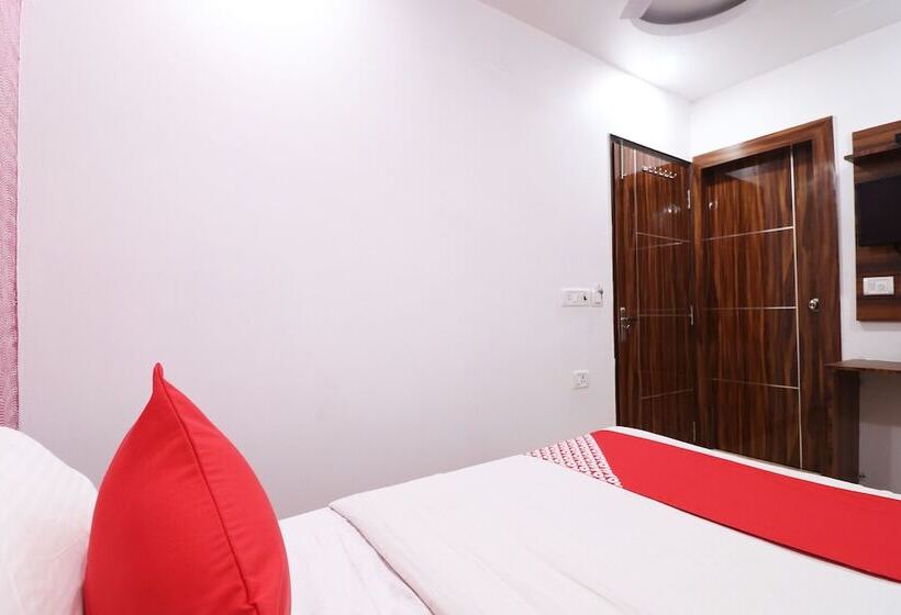 Hotelli Madho Palace