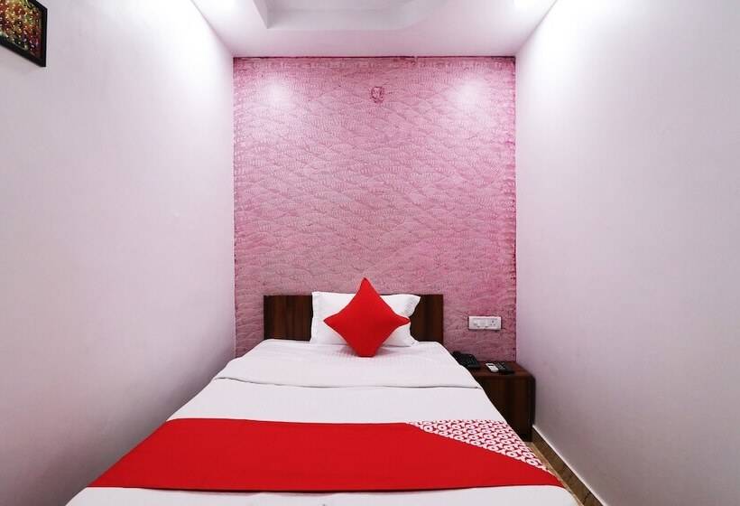 Hotelli Madho Palace