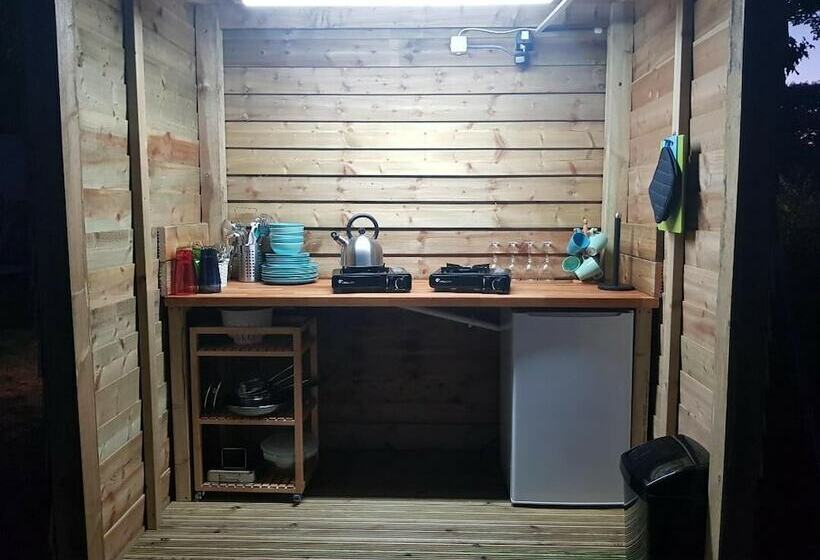 فندق Primrose Farm Holidays