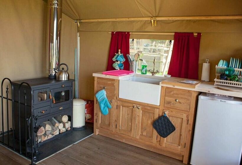 فندق Primrose Farm Holidays