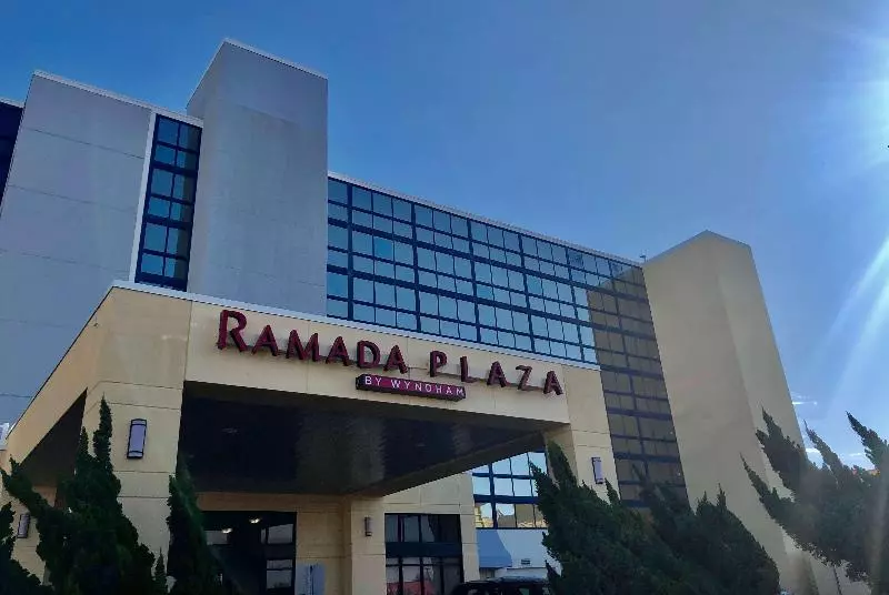 Hotelli Ramada By Wyndham Virginia Beach