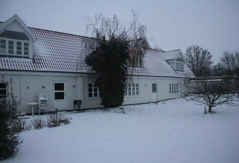 Hotelli Spangsgaard Bed And Breakfast
