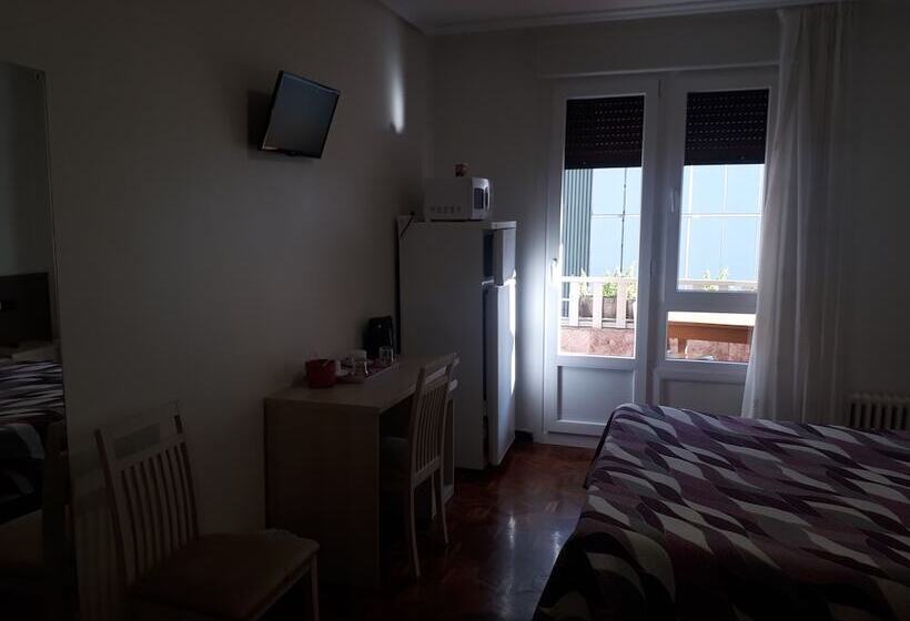 پانسیون Habitaciones Javier