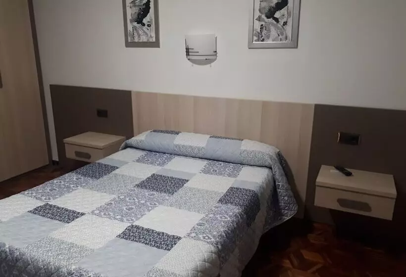 Majatalo Habitaciones Javier