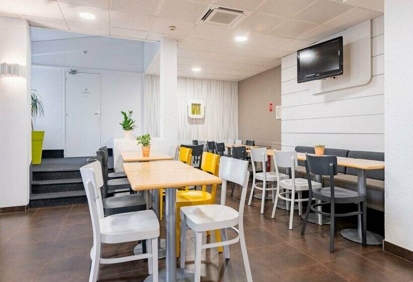 B&B HOTEL Valenciennes Sud