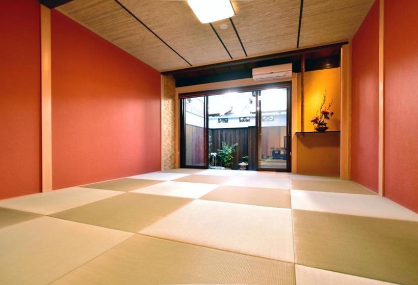 Fushimi Inari Toriimaecho No Yado