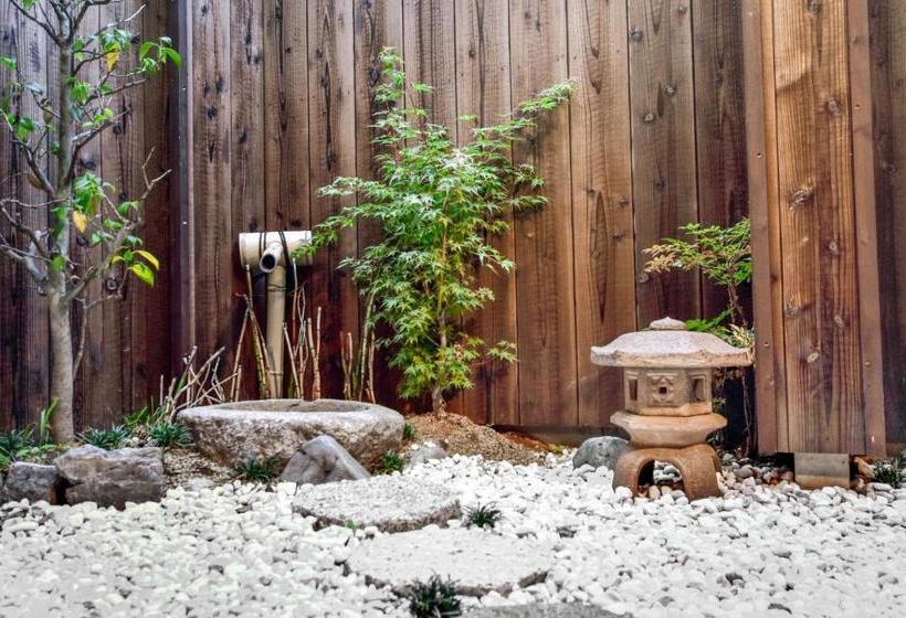 Fushimi Inari Toriimaecho No Yado