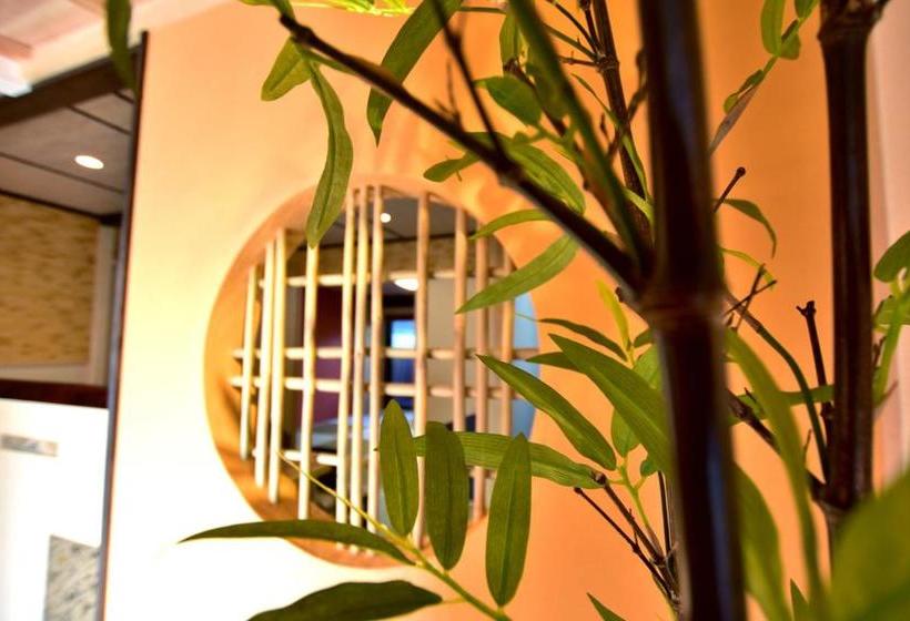 Fushimi Inari Toriimaecho No Yado