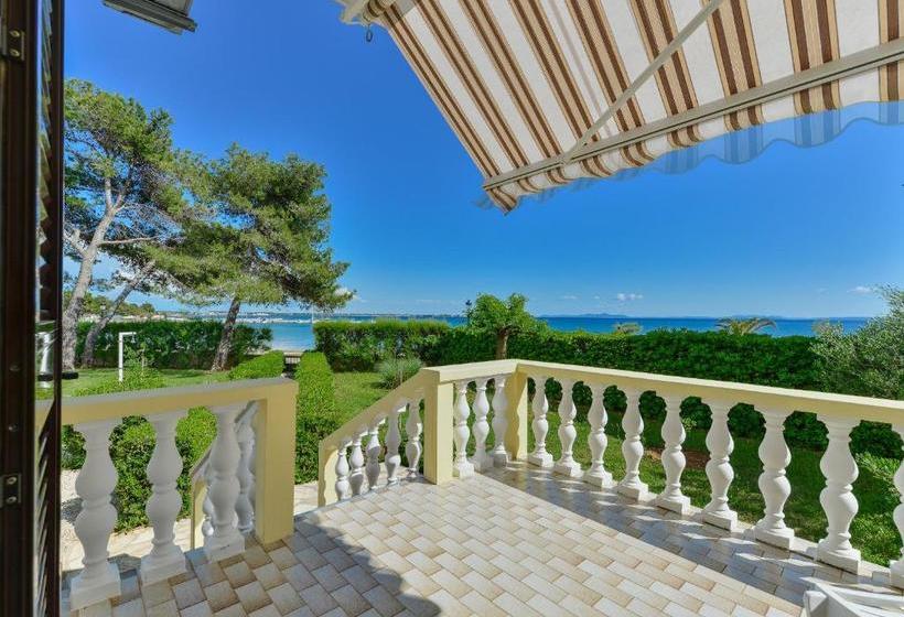 호텔 Villa Liveric