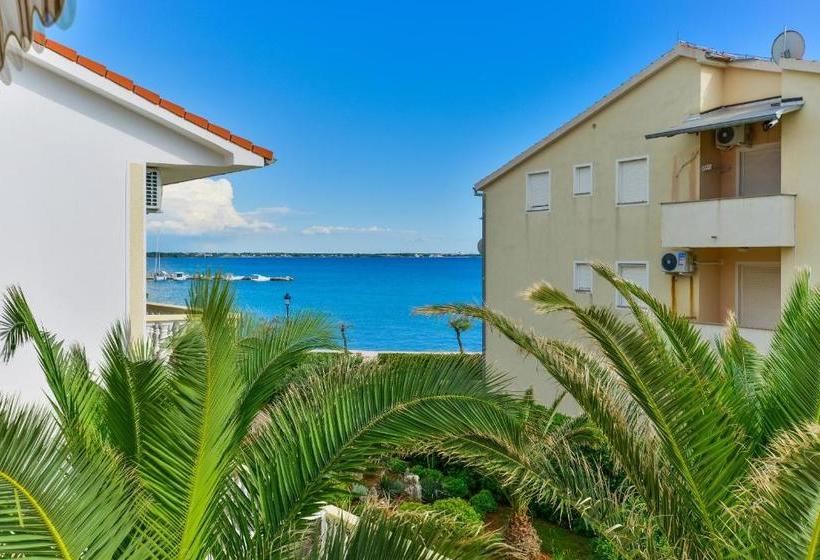 호텔 Villa Liveric