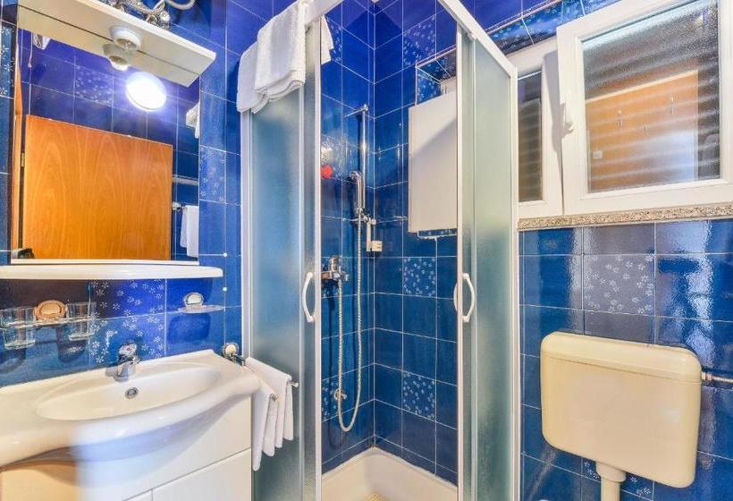 호텔 Villa Liveric