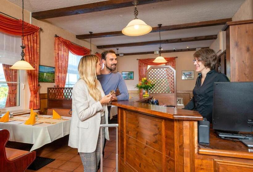 Waldhotel Humboldtsee