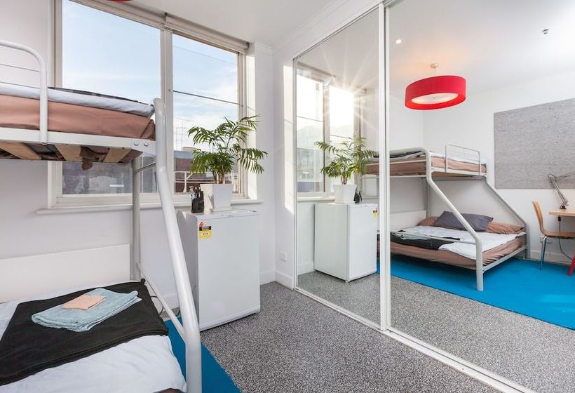 Willow, Carlton Studio Apartment