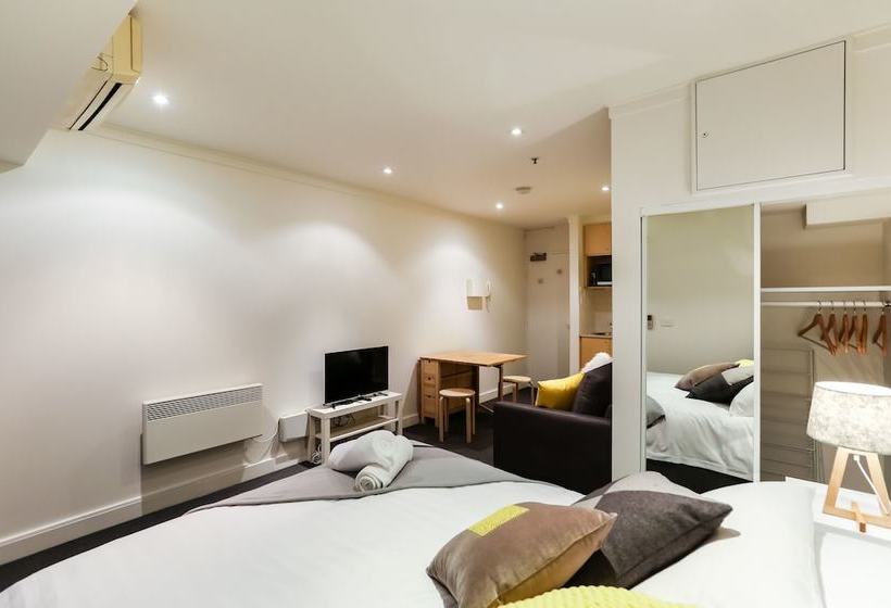 Willow, Carlton Studio Apartment