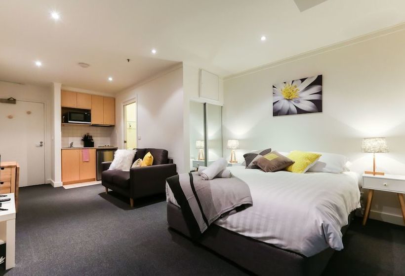 Willow, Carlton Studio Apartment