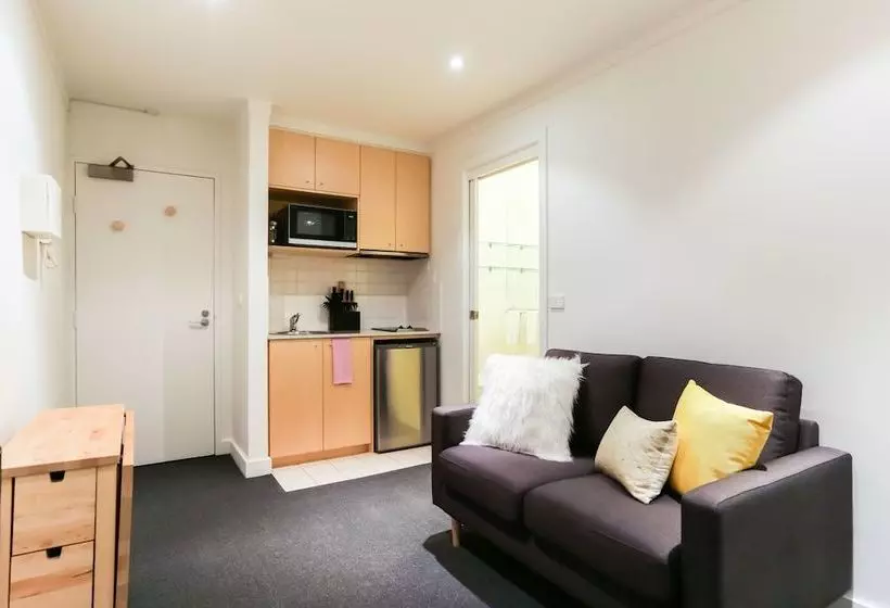 Willow, Carlton Studio Apartment