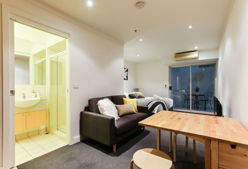 Willow, Carlton Studio Apartment