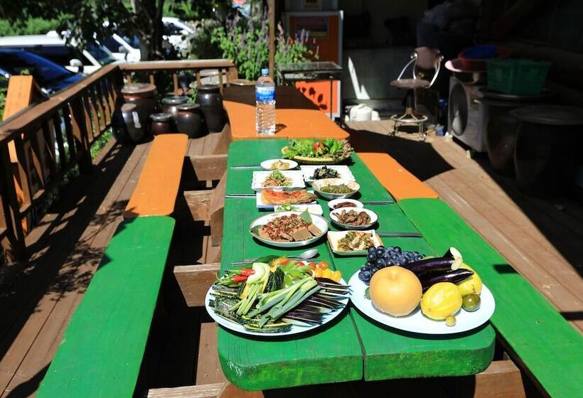 Wonju Chiak Mountain Club Pension