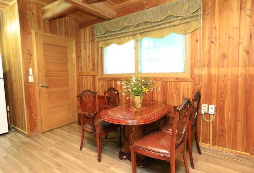 Wonju Chiak Mountain Club Pension