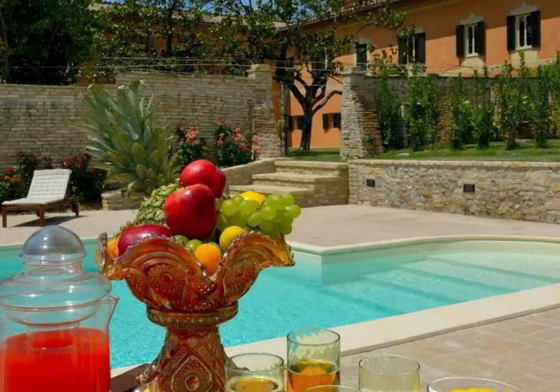 تختخواب و صبحانه Villa Forasiepi