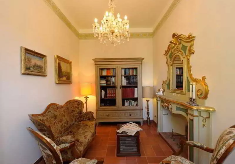 تختخواب و صبحانه Villa Forasiepi