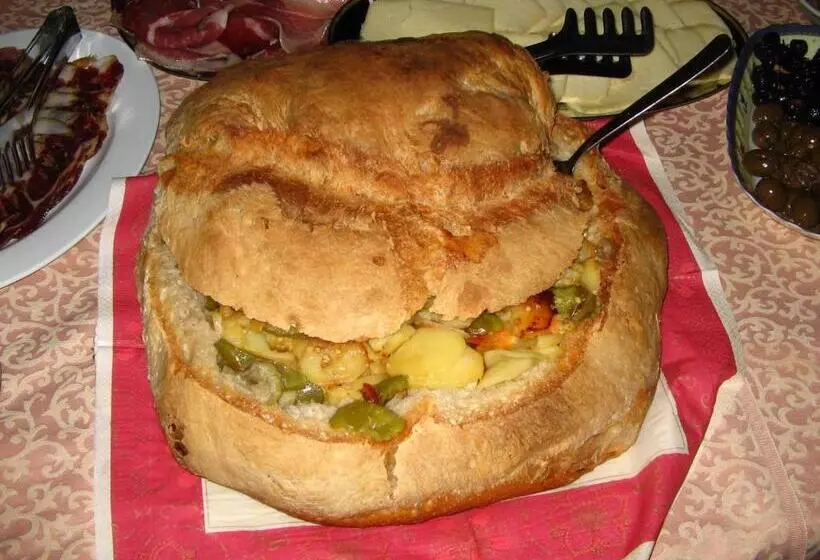 簡易ホテル Agriturismo San Fele