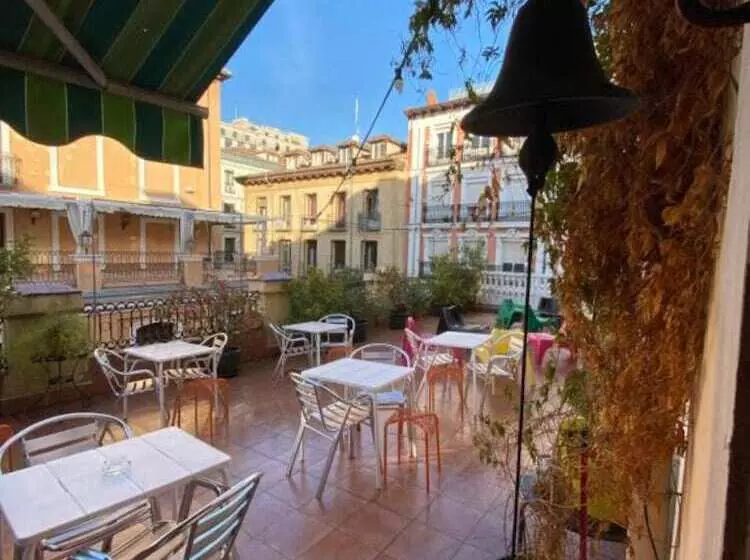 هتل Barbieri Sol Hostel