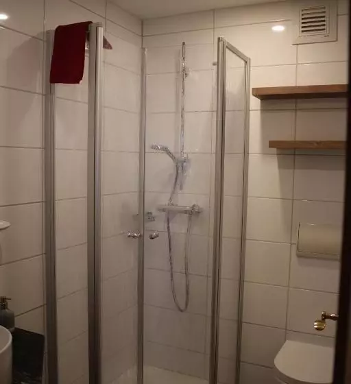 Hotelli Gasthaus Zum Stausee