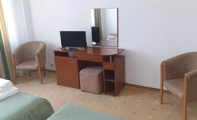 هتل Helios
