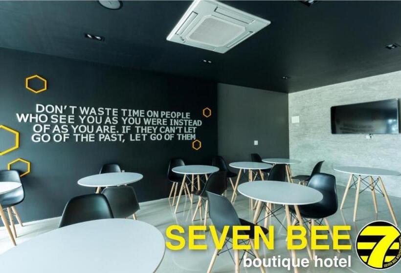 Отель Seven Bee Boutique