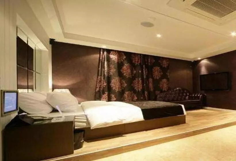 ホテル Ever Tourist