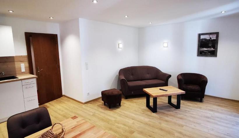 Hotelli Garni Wetterstein