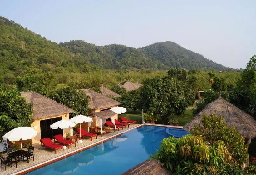 هتل Kep Malibu Bungalows