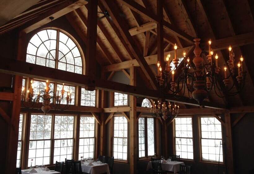 호텔 Trillium Resort & Spa