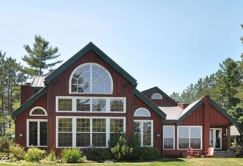 호텔 Trillium Resort & Spa