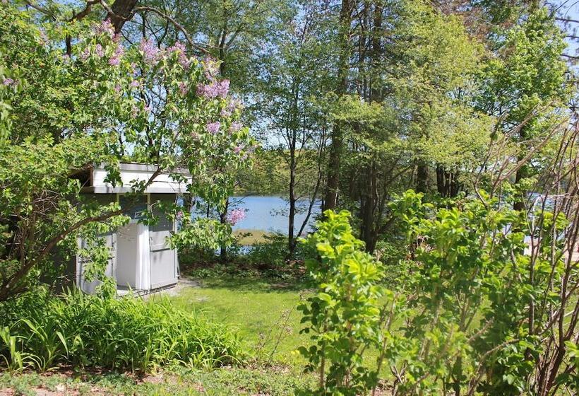 호텔 Trillium Resort & Spa