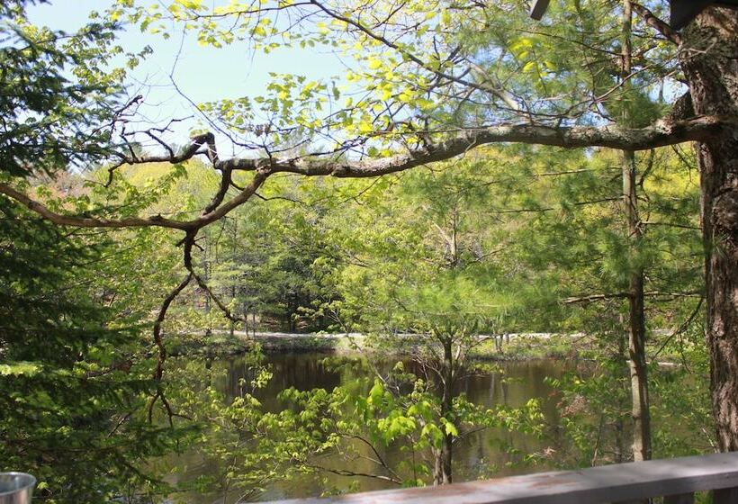 호텔 Trillium Resort & Spa