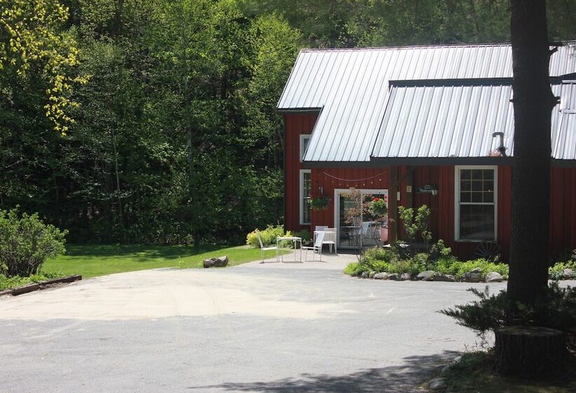 호텔 Trillium Resort & Spa